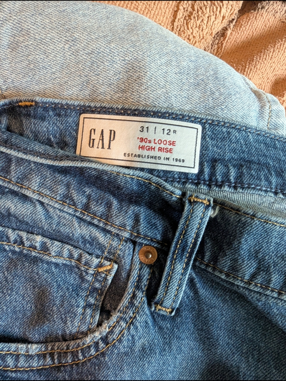 GAP '90s Loose High Rise Jeans - Medium Blue